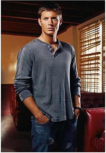 Supernatural Jensen Ackles, Lokantada Dean Winchester'dır 8 x 10 inç Fotoğraf